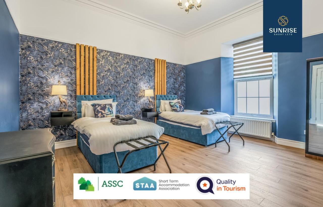 Presidential Apartment, Family Home, Luxury Bedrooms, 2 Rooms, 1 King Bed, 2 Single Beds, Free Wifi, Free Parking, Tourists, Business Travelers, Relocation, Beautiful River Views, - Long Stays, Invoice And Reduced Price Are Only Via Sunrise Short Let Dundee Dış mekan fotoğraf